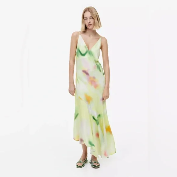 green emerald velvet dress H&M Green Floral Slip Dress